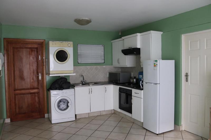 2 Bedroom Property for Sale in West Hill Eastern Cape